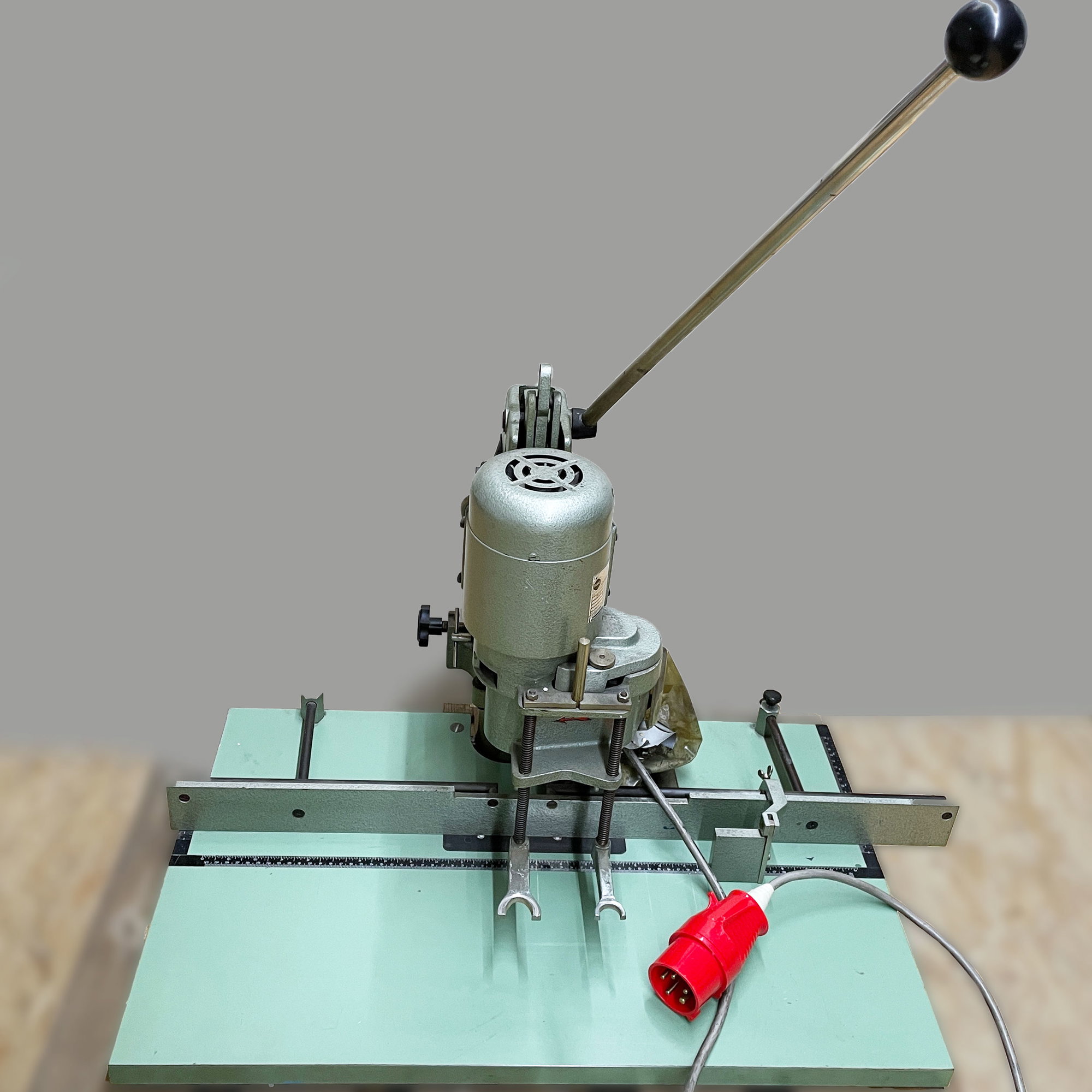 Citoborma - Zweispindel-Papierbohrmaschine - Gebrauchtmaschine - Typ: 526 S130
S/N MOT2507821

Dieses Gerät entspricht nicht mehr den akt... - Bild-1