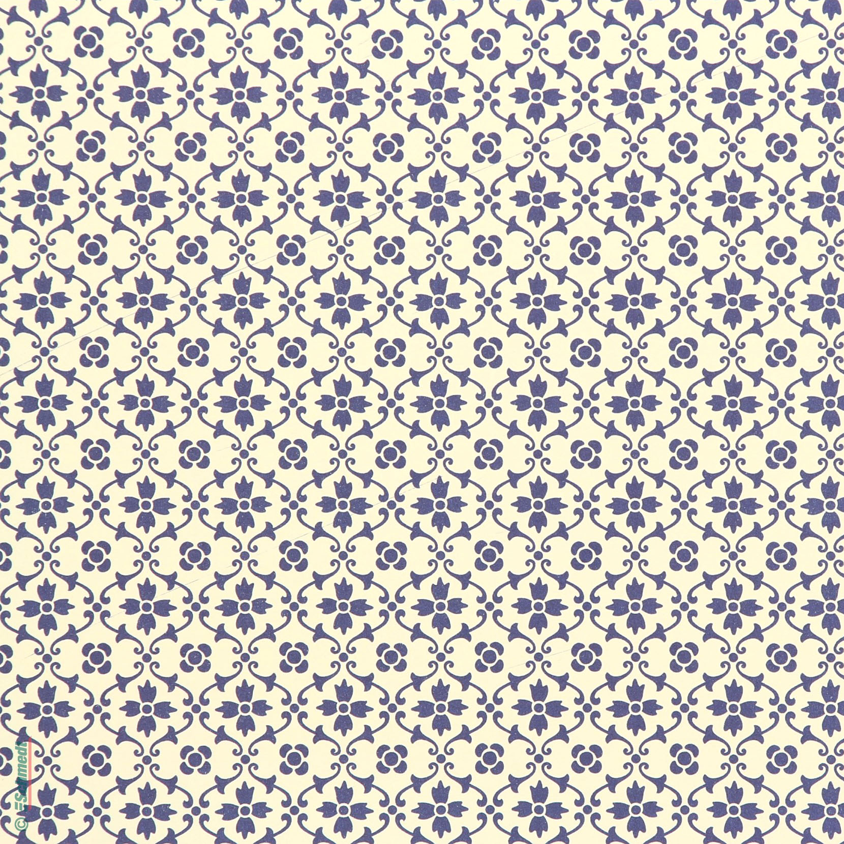 472-Royales Blumenmuster blau