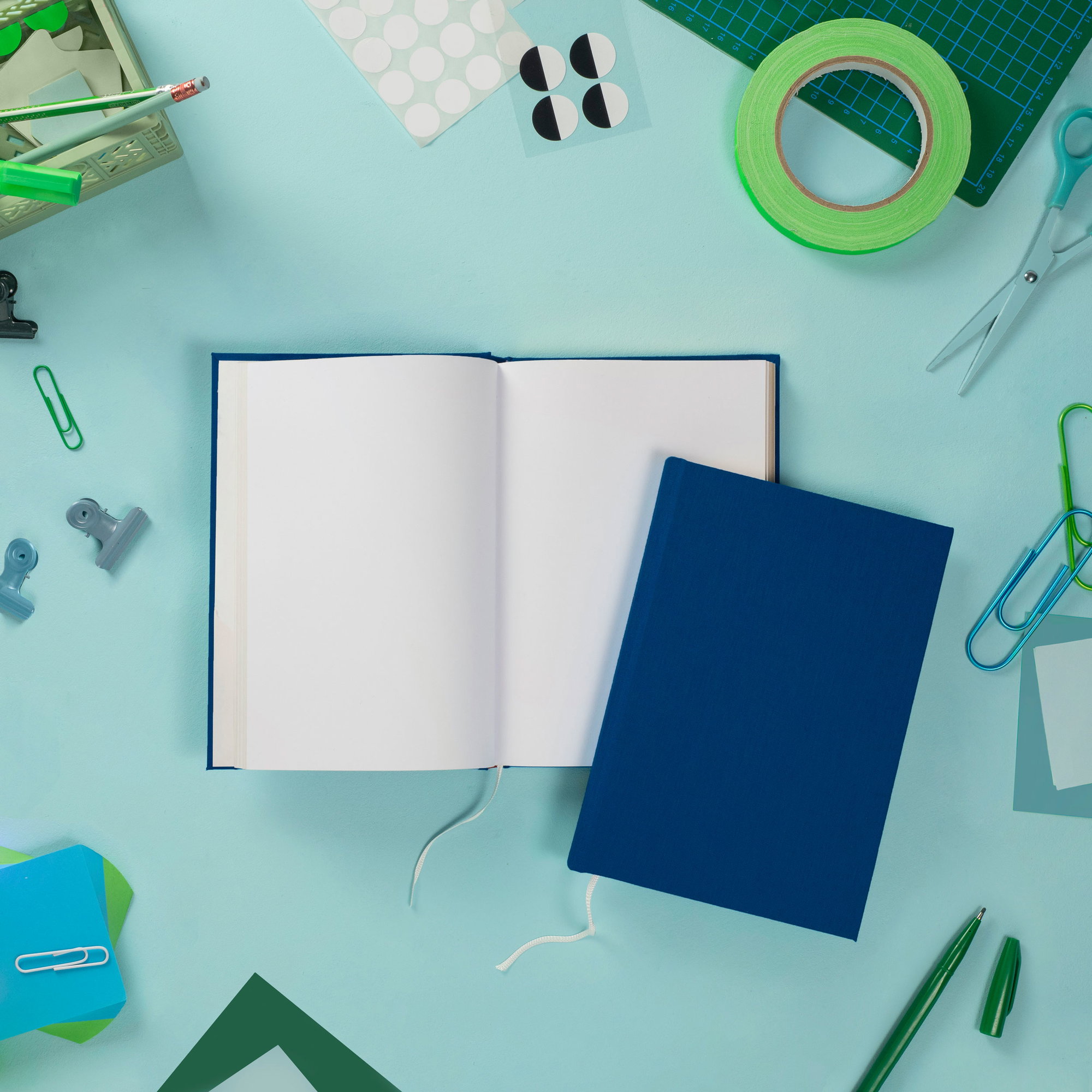 DIY kit de matériel pour carnet de notes - Matérau de couverture Ora 008 - bleu indigo - Utilisation : journal intime, souvenirs de voyage, ... - image-1