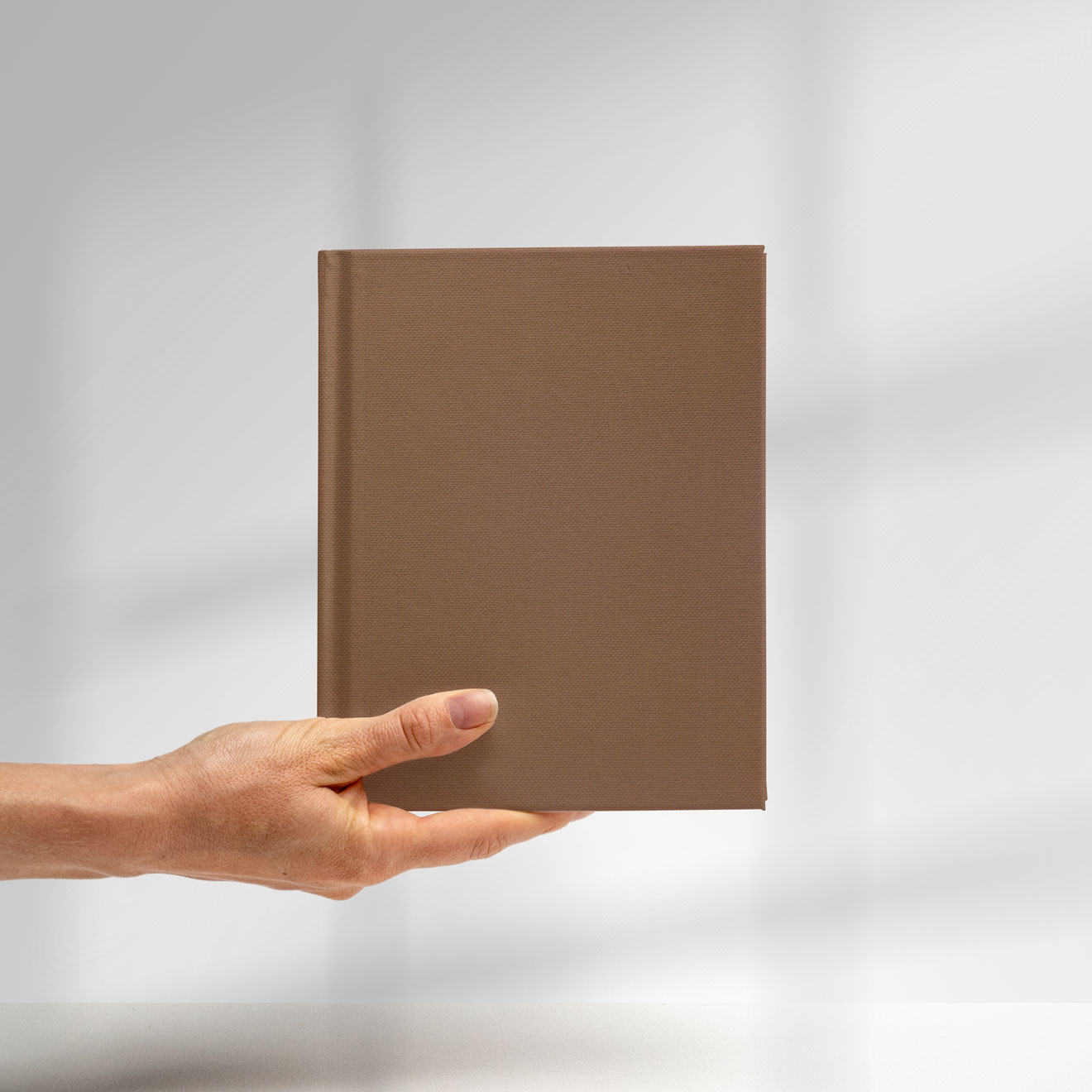 Englisch Buckram Matt | tela de encuadernación - Color 406 - capuchino - Aplicaciones: para cubiertas de libros, menús (Nota: no es tan idón... - imagen-3