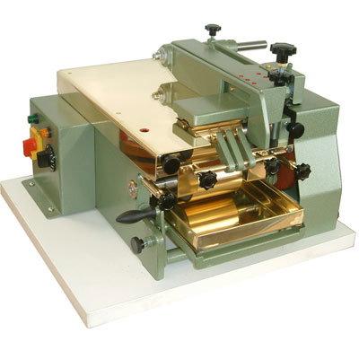 CORONEL - Kantenbeleimmaschine - für Kaltleim, Zweiwalzensystem - zum Beleimen der Kanten von Papier, Pappe, Karton, Leder etc....